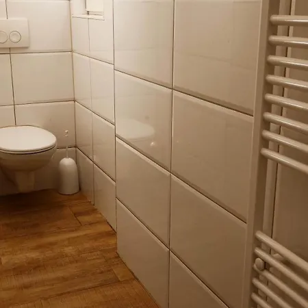 Othman Pfarrstrasse 54, Eg *