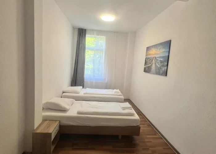 Othman Pfarrstrasse 54, Eg * Ганновер