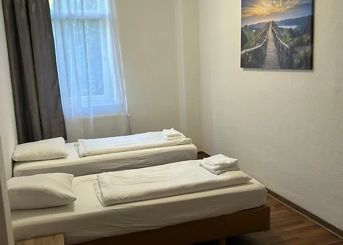 Othman Pfarrstrasse 54, Eg Апартаменты