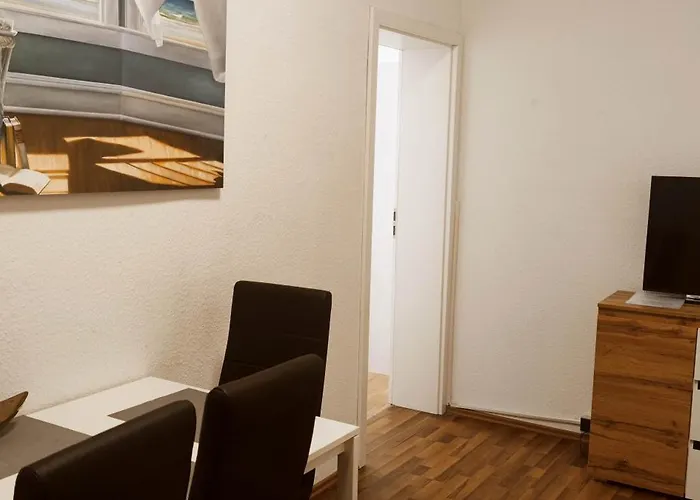 Othman Pfarrstrasse 54, Eg Апартаменты